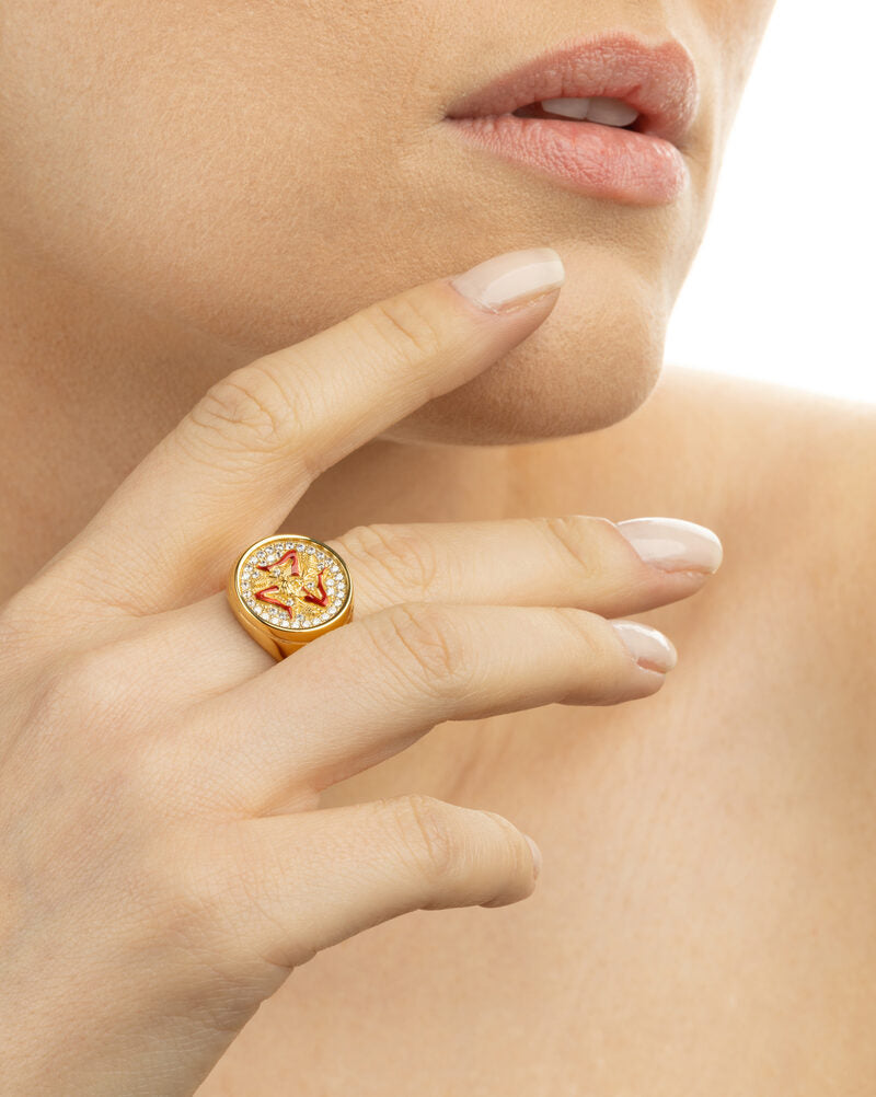 Round Trinacria Lapilli Gold Ring