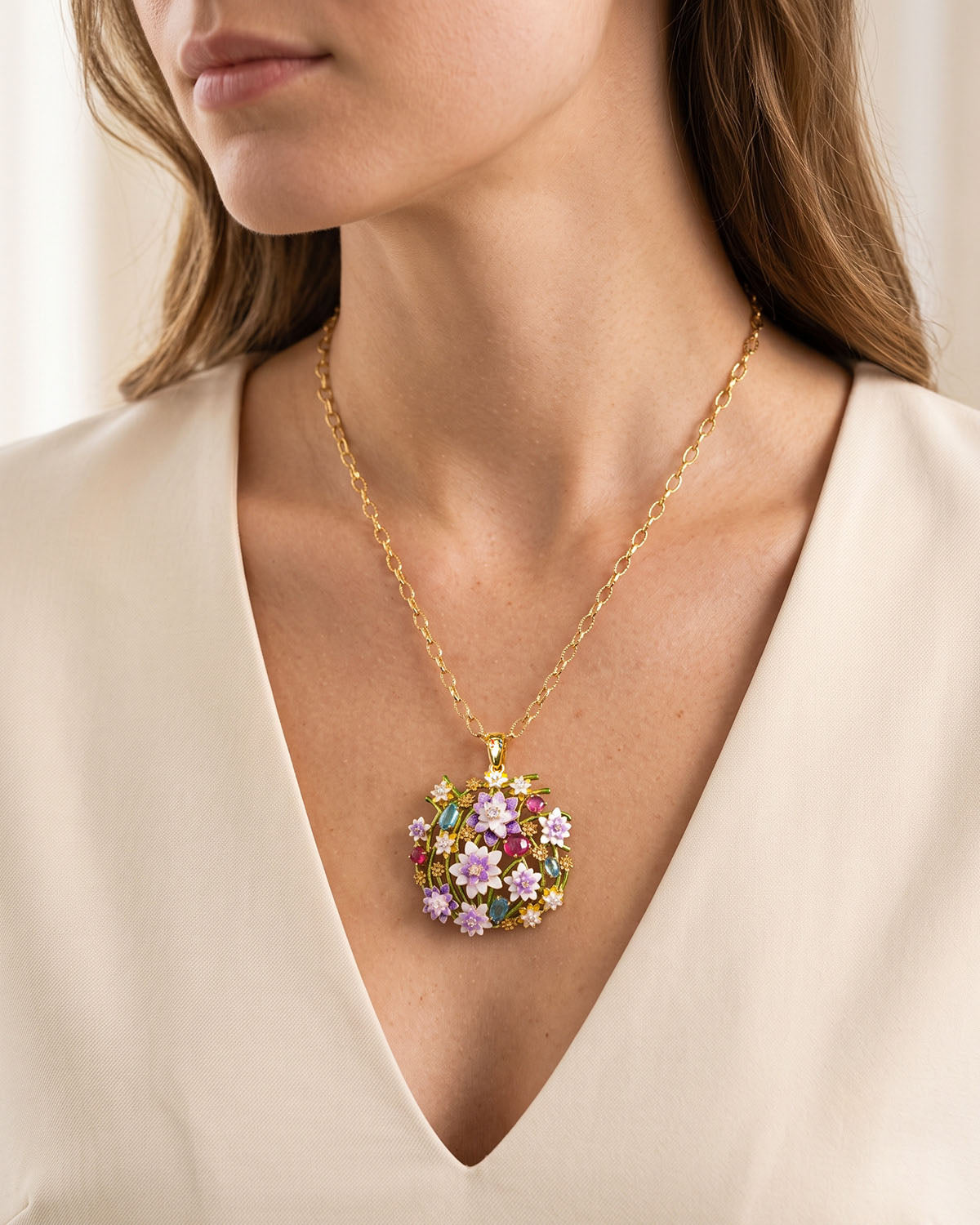 Aretusa Fountain Pendant